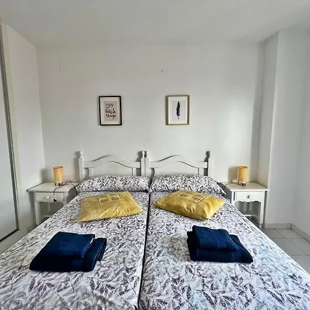 Apartamento Bonito Atico En Primera Linea De Playa Con Piscina *