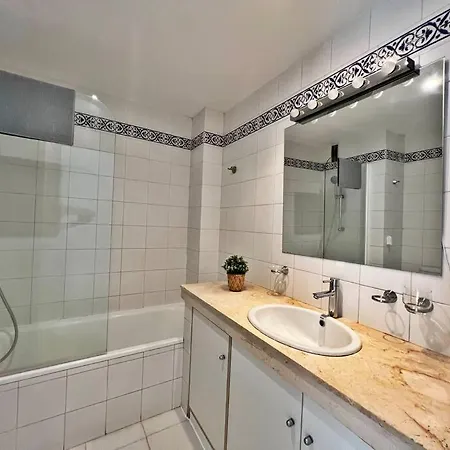 Bonito Atico En Primera Linea De Playa Con Piscina Apartamento
